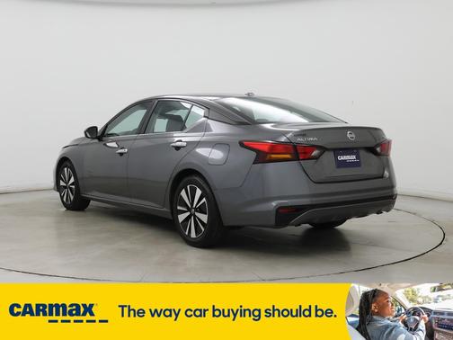 2022 Nissan Altima SV