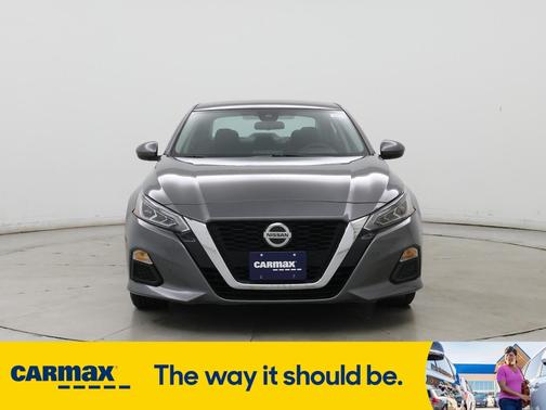 2022 Nissan Altima SV