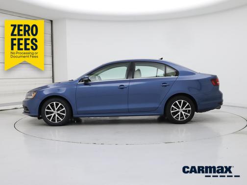 Blue 2018 Volkswagen Jetta SE