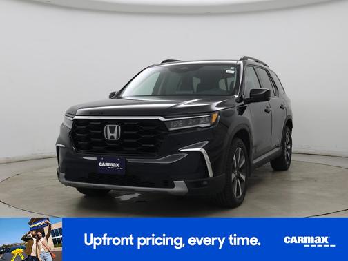 Black 2023 Honda Pilot Touring