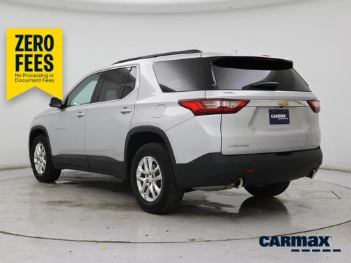 Silver 2019 Chevrolet Traverse LT