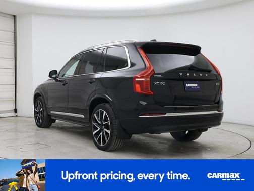 2023 Volvo XC90 B6 Plus
