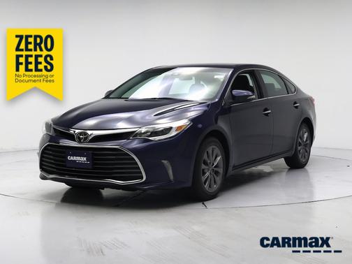 Blue 2018 Toyota Avalon XLE
