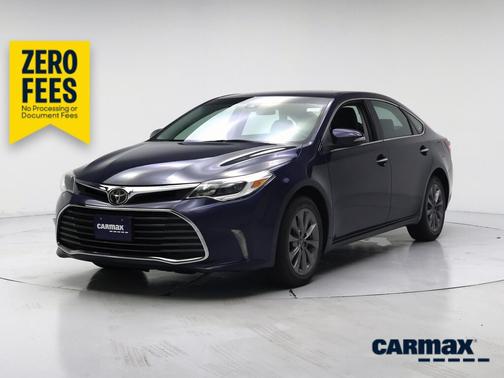 Blue 2018 Toyota Avalon XLE