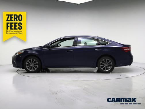 Blue 2018 Toyota Avalon XLE