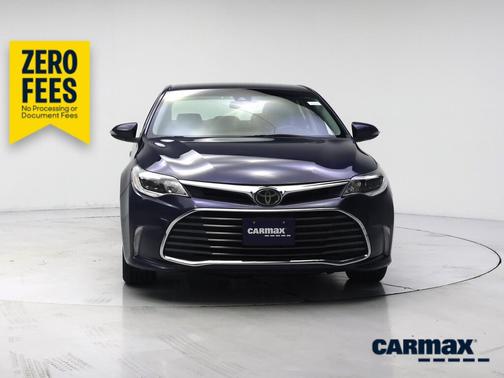 Blue 2018 Toyota Avalon XLE