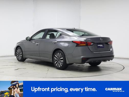 2023 Nissan Altima SV