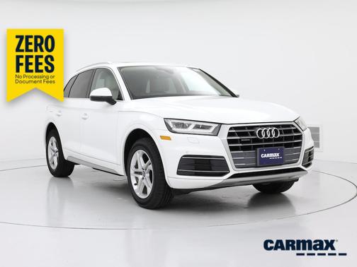 White 2018 Audi Q5 Premium Plus