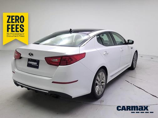 White 2015 Kia Optima SXL