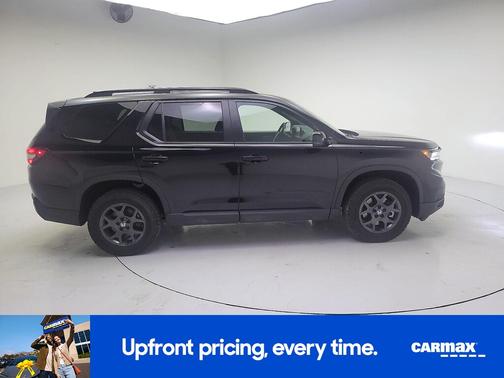 Black 2025 Honda Pilot Trailsport