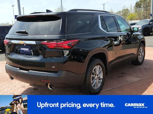 Black 2023 Chevrolet Traverse LT Leather