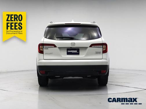 White 2022 Honda Pilot Special Edition