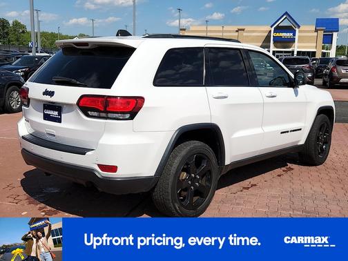 White 2020 Jeep Grand Cherokee Upland