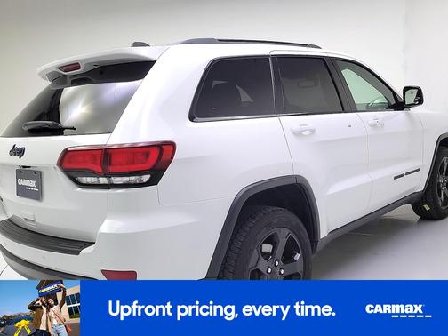 White 2020 Jeep Grand Cherokee Upland