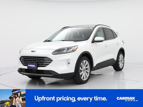 White 2022 Ford Escape Titanium