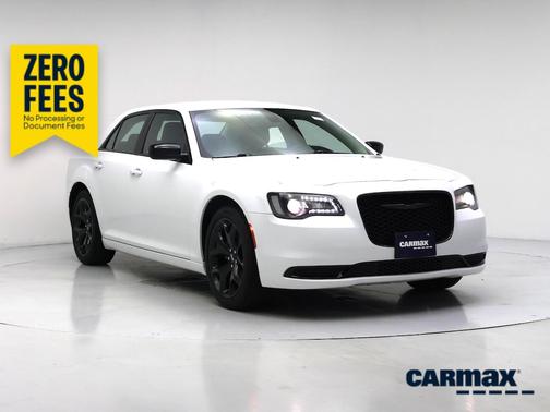 White 2022 Chrysler 300 Touring