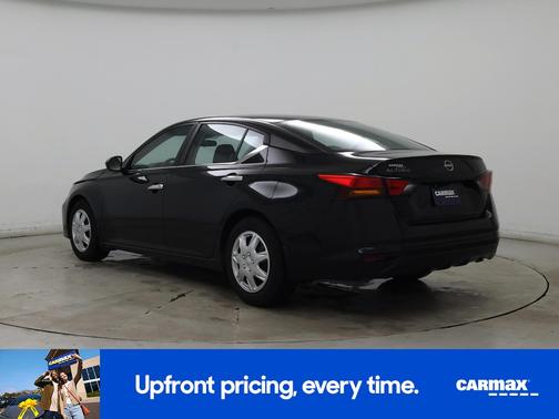Black 2023 Nissan Altima S