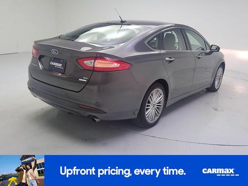 Gray 2016 Ford Fusion SE
