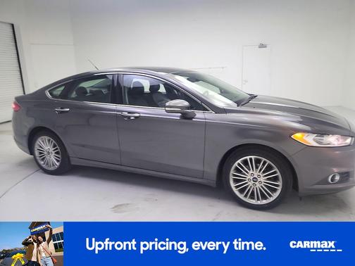 Gray 2016 Ford Fusion SE