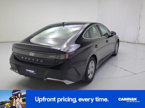 Black 2025 Hyundai SONATA SE