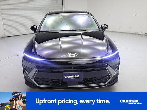 Black 2025 Hyundai SONATA SE