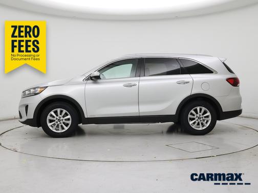 Silver 2019 Kia Sorento LX
