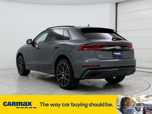 2019 Audi Q8 Premium Plus