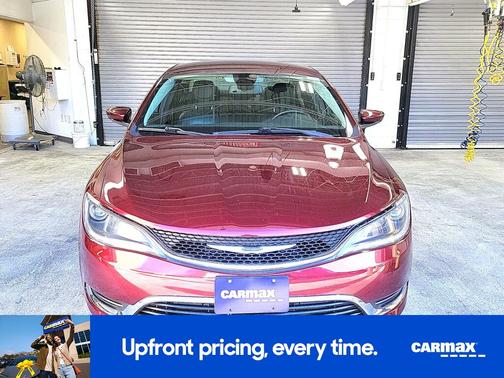 2017 Chrysler 200 Limited Platinum