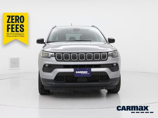 Silver 2022 Jeep Compass Latitude Lux
