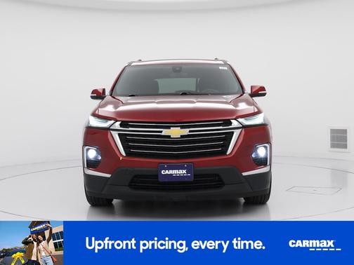 Red 2023 Chevrolet Traverse LT Cloth