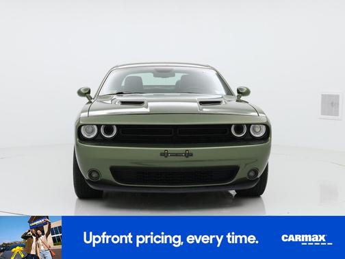 2018 Dodge Challenger SXT Plus