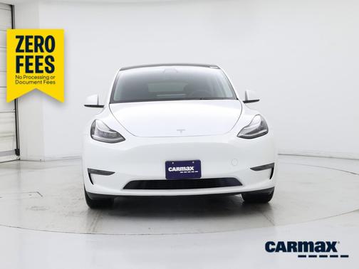 White 2023 Tesla Model Y Long Range