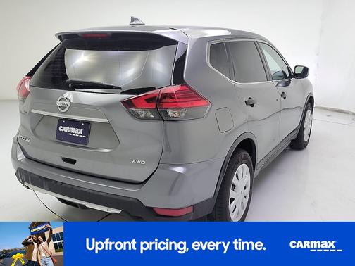 Gray 2017 Nissan Rogue S