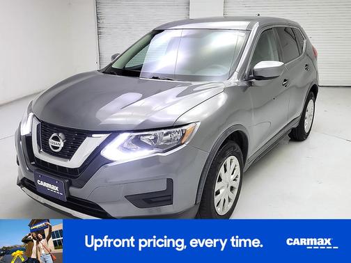 Gray 2017 Nissan Rogue S