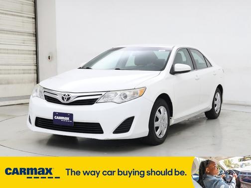 2014 Toyota Camry LE