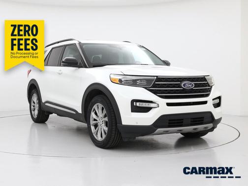 White 2023 Ford Explorer XLT