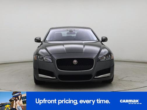 2017 Jaguar XF Premium