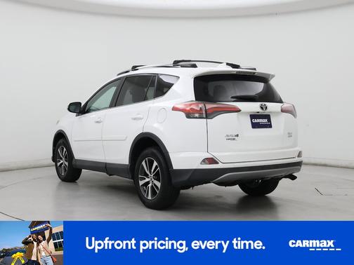 White 2017 Toyota RAV4 XLE