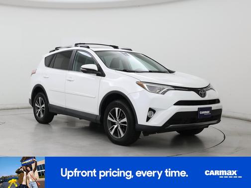 White 2017 Toyota RAV4 XLE
