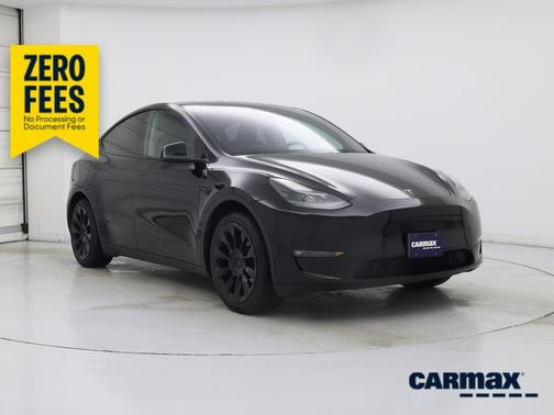 Black 2022 Tesla Model Y Long Range