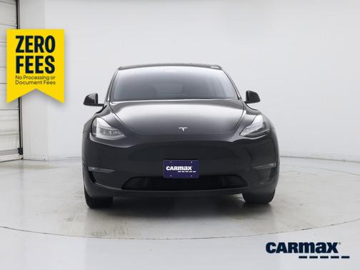 Black 2022 Tesla Model Y Long Range