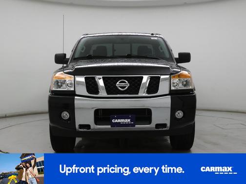 2015 Nissan Titan SV