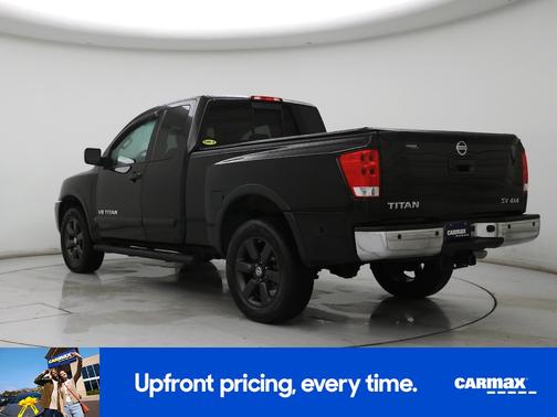 2015 Nissan Titan SV