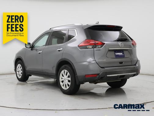 Gray 2017 Nissan Rogue S