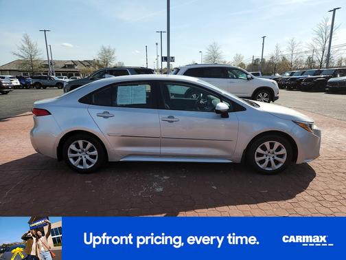 Silver 2022 Toyota Corolla LE