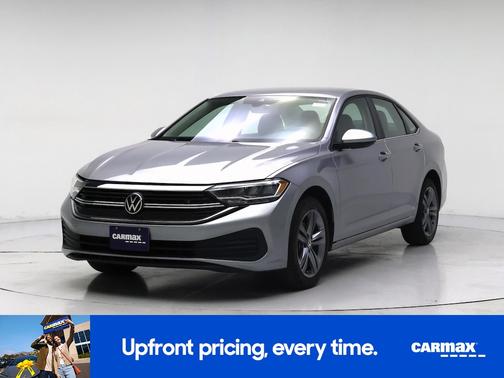 Gray 2024 Volkswagen Jetta SE