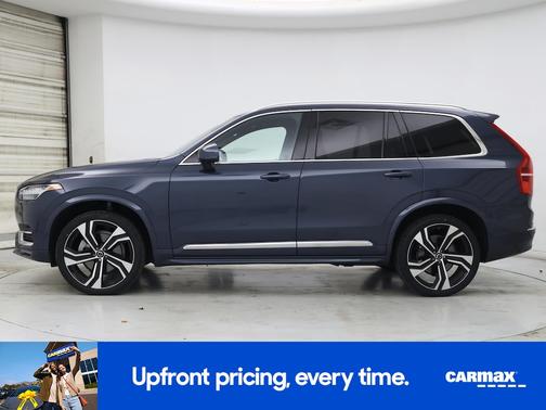 2024 Volvo XC90 B6 Ultimate Bright Theme