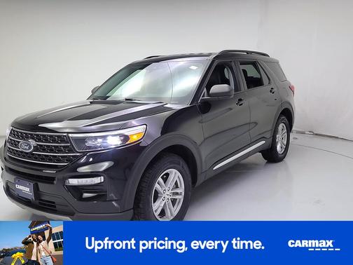 Black 2023 Ford Explorer XLT