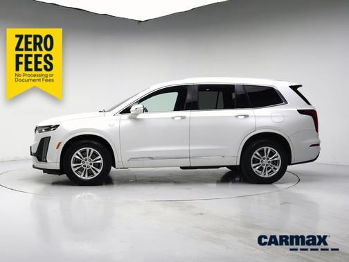 White 2021 Cadillac XT6 Luxury