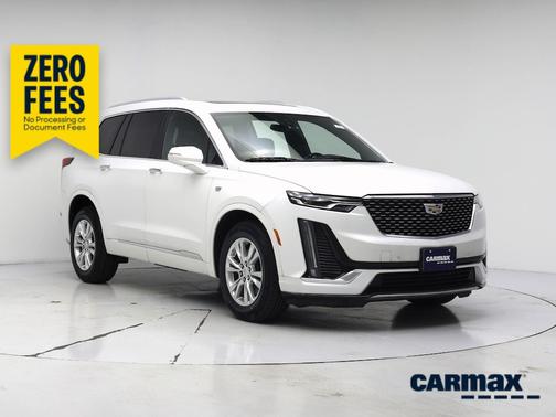 White 2021 Cadillac XT6 Luxury